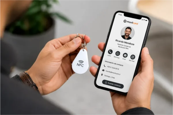 Llavero PVC NFC de contacto 004